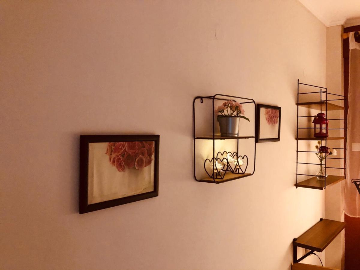 The Student's Apartament *